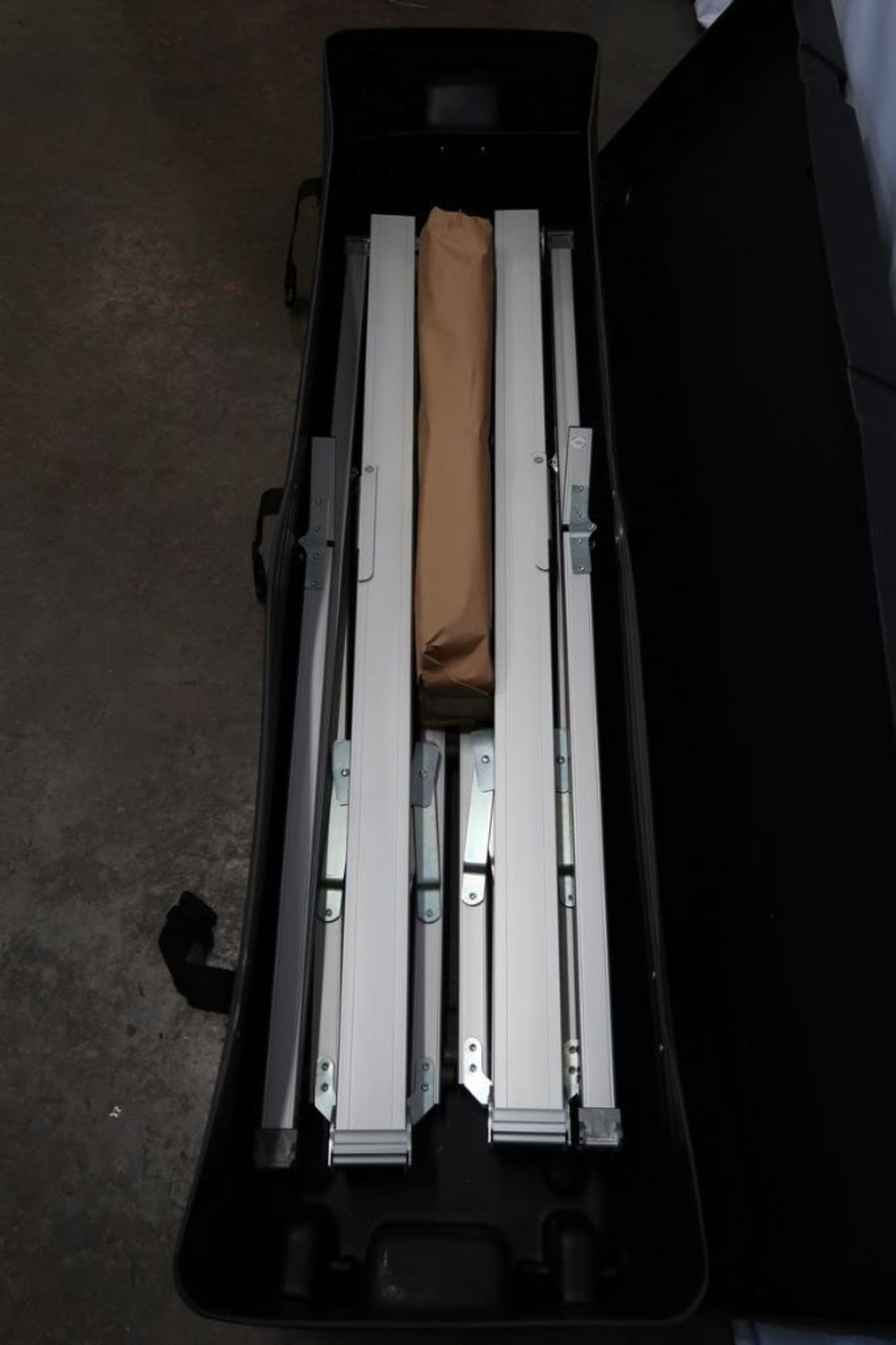 Aluminum Screen Leg Kits with Da-Lite 62" x 16" x 12" Plastic Roller Case - Image 4 of 4