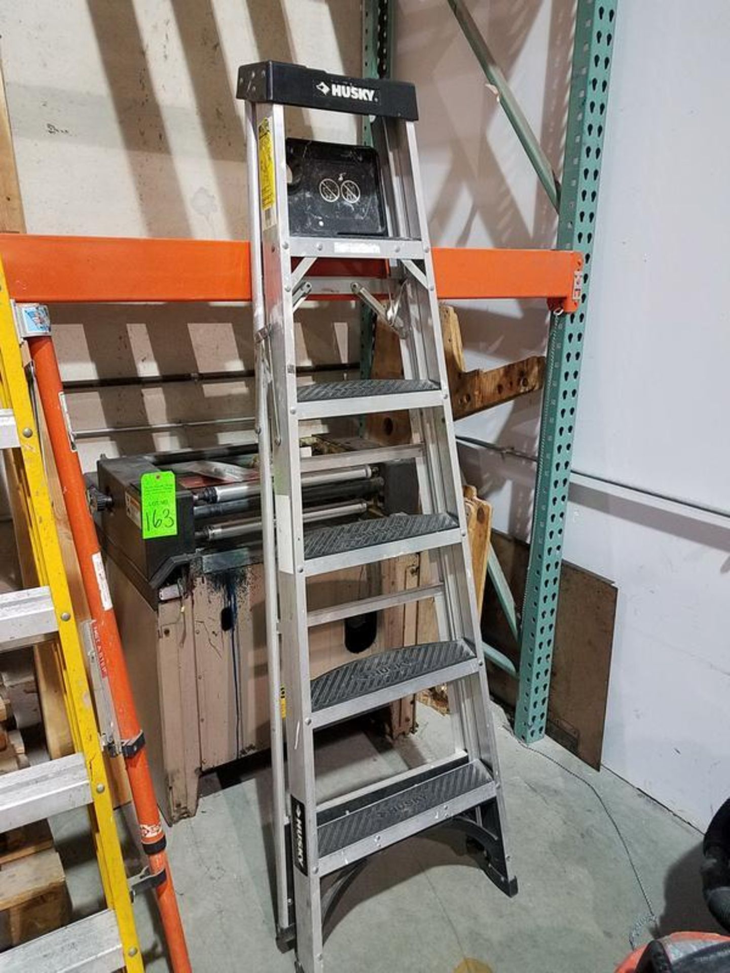 Lot of (2) Assorted Aluminum Step Ladders - Image 3 of 4