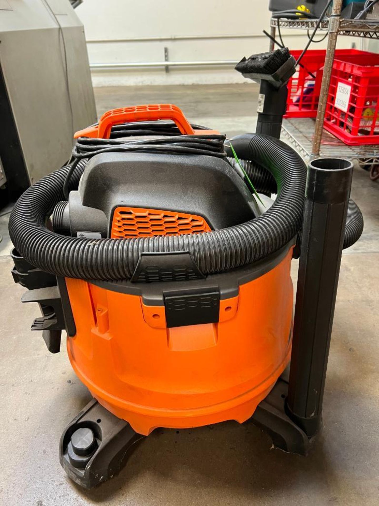 RIGID Shop Vacuum Cleaner (With Spare Hoses) - Image 2 of 3