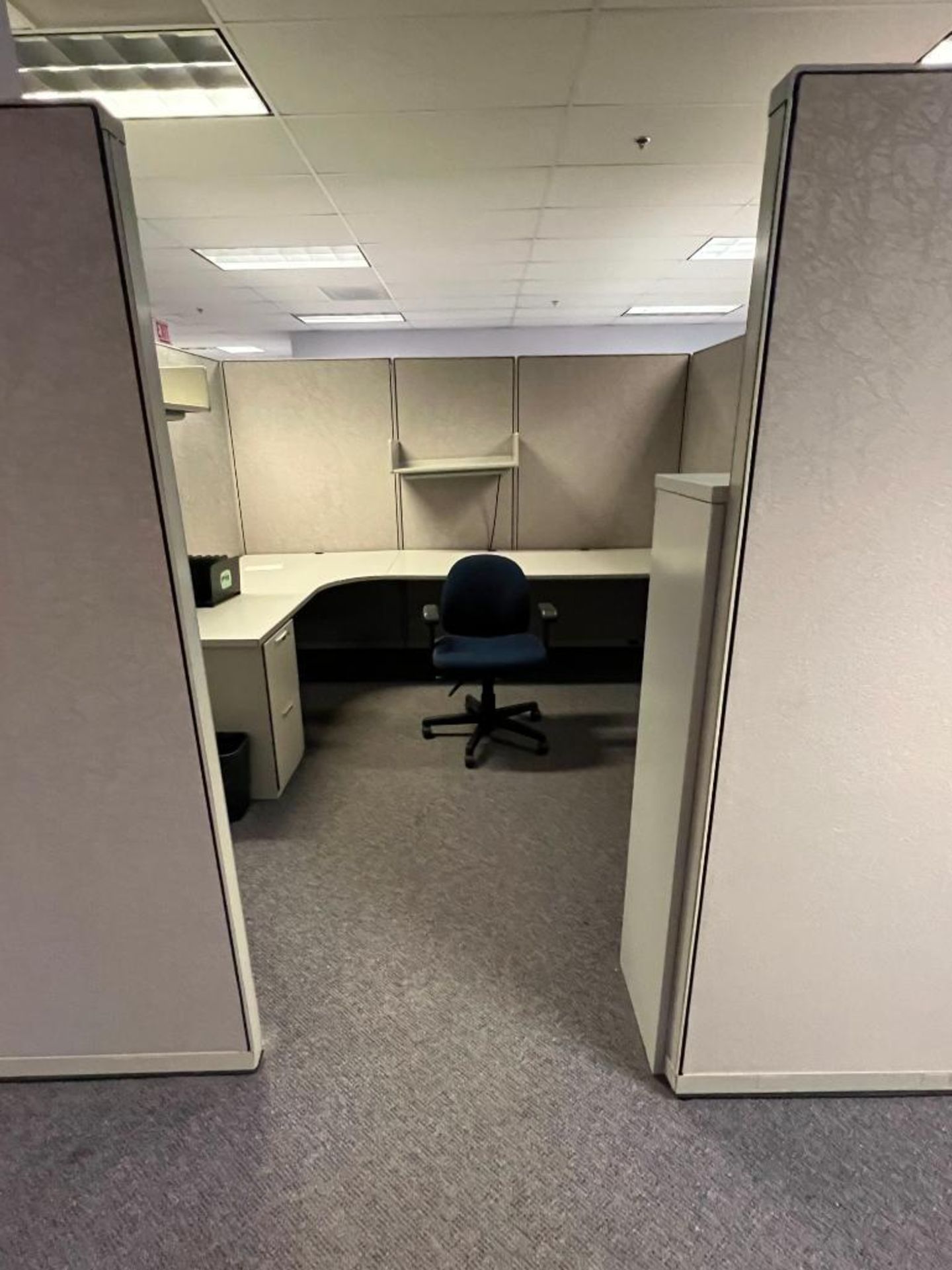 Lot of (6) Office Cubicles - Image 2 of 7