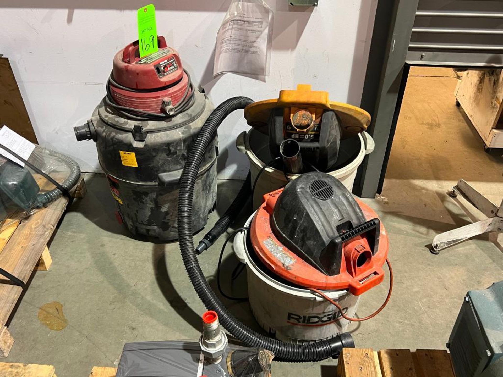 Lot of (3) Assorted Shop Vacuums