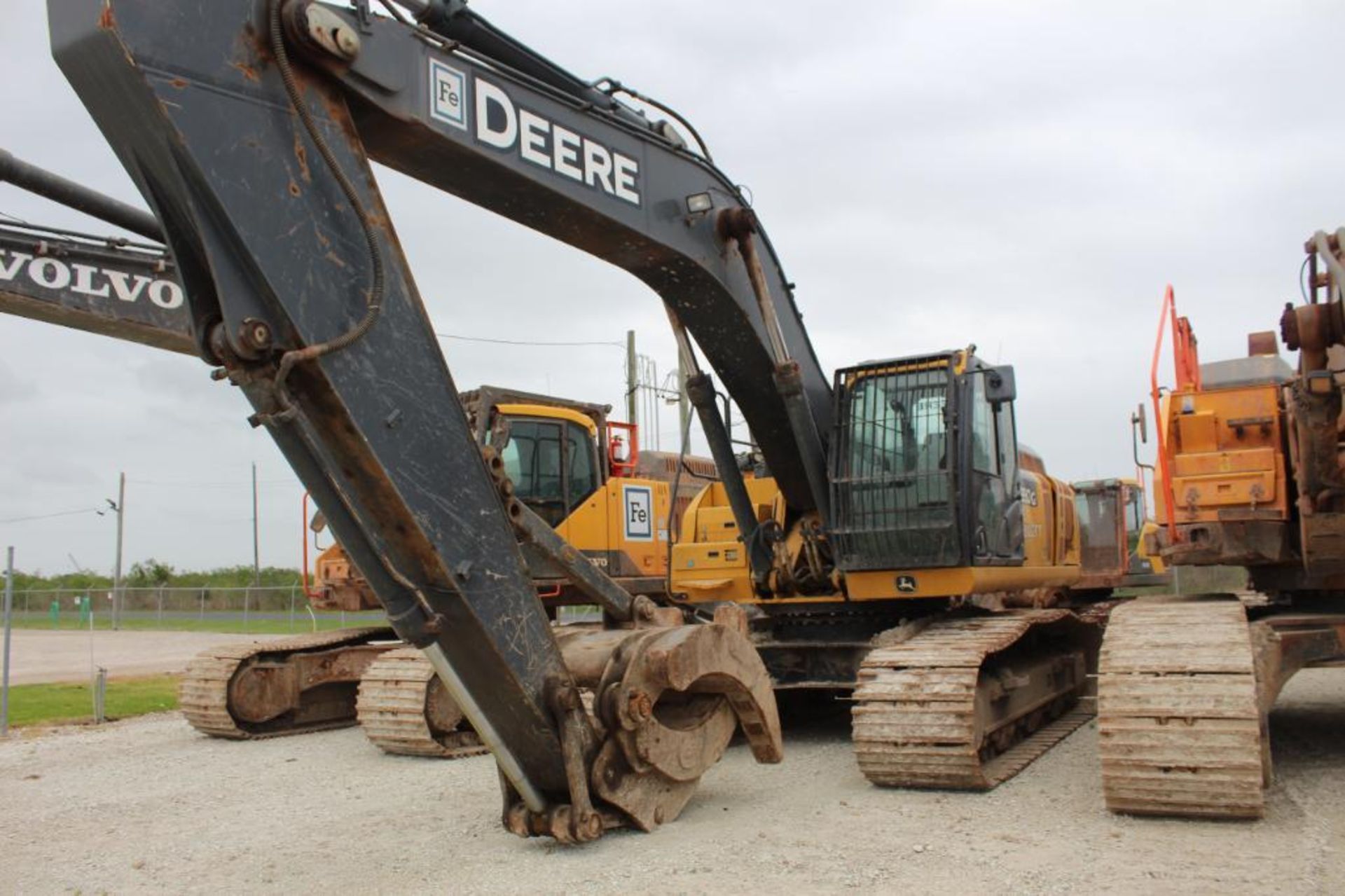 2019 John Deere 350GLC - Image 3 of 10