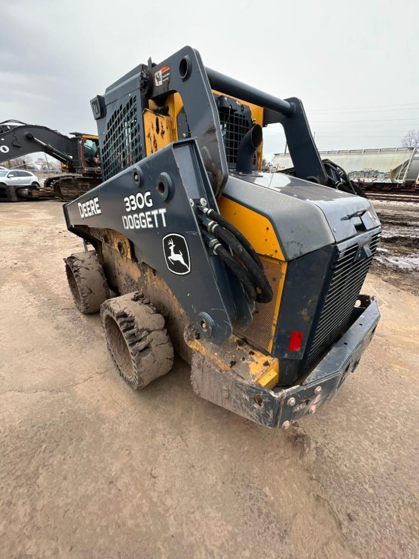 2019 John Deere 330G SKIDSTEER - Image 2 of 7