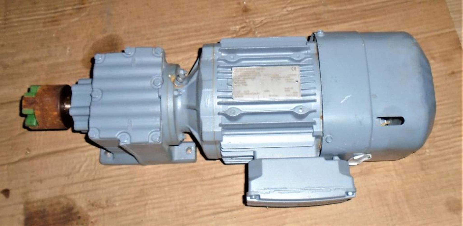 SEW Eurodrive DRE90M2BE2/LN AC Gearmotor
