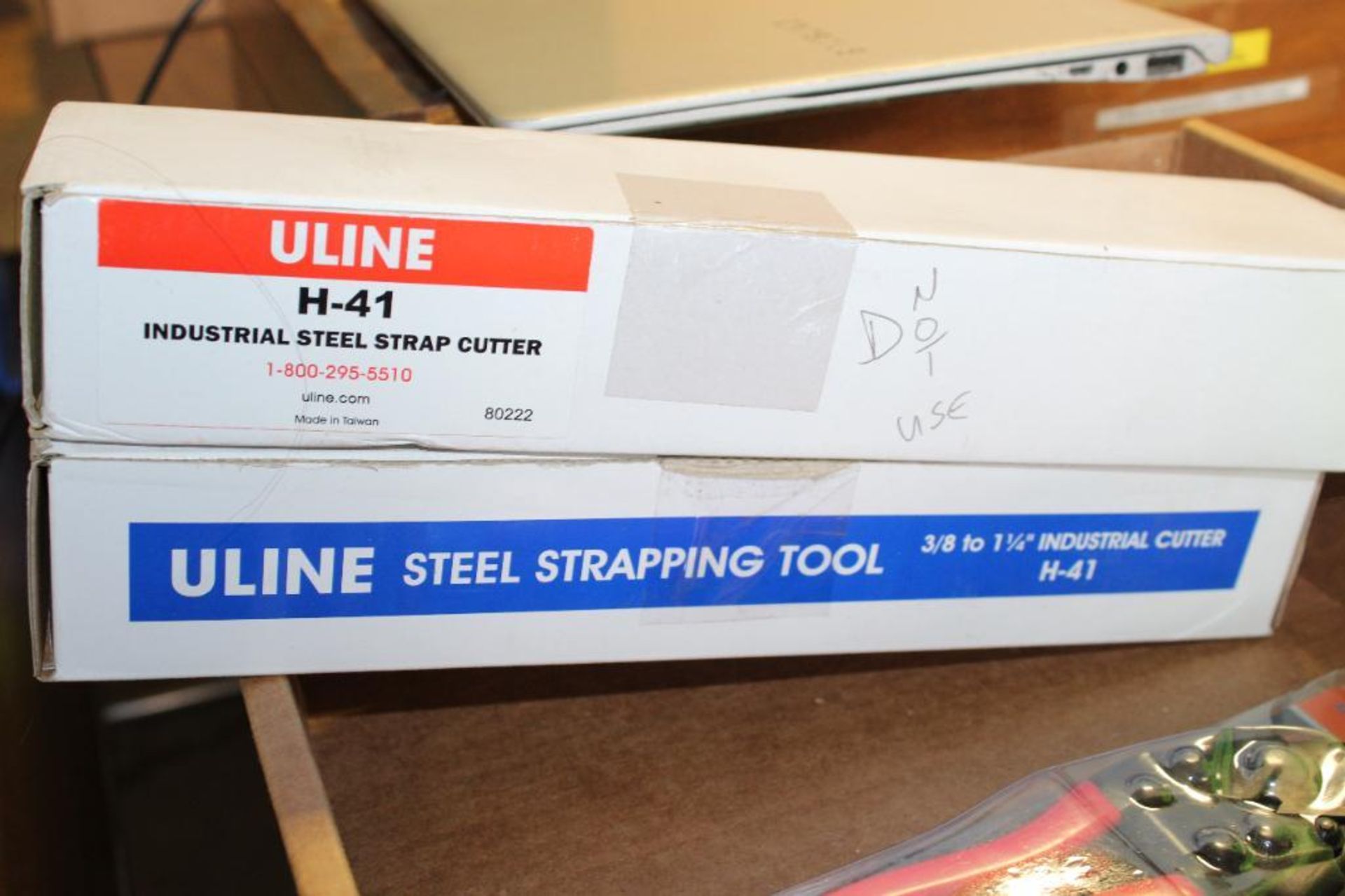 Lot of (2) Muzata Industrial Clamping Tools with (2) Uline H-41 Industrial Steel Strap Cutter - Image 2 of 3