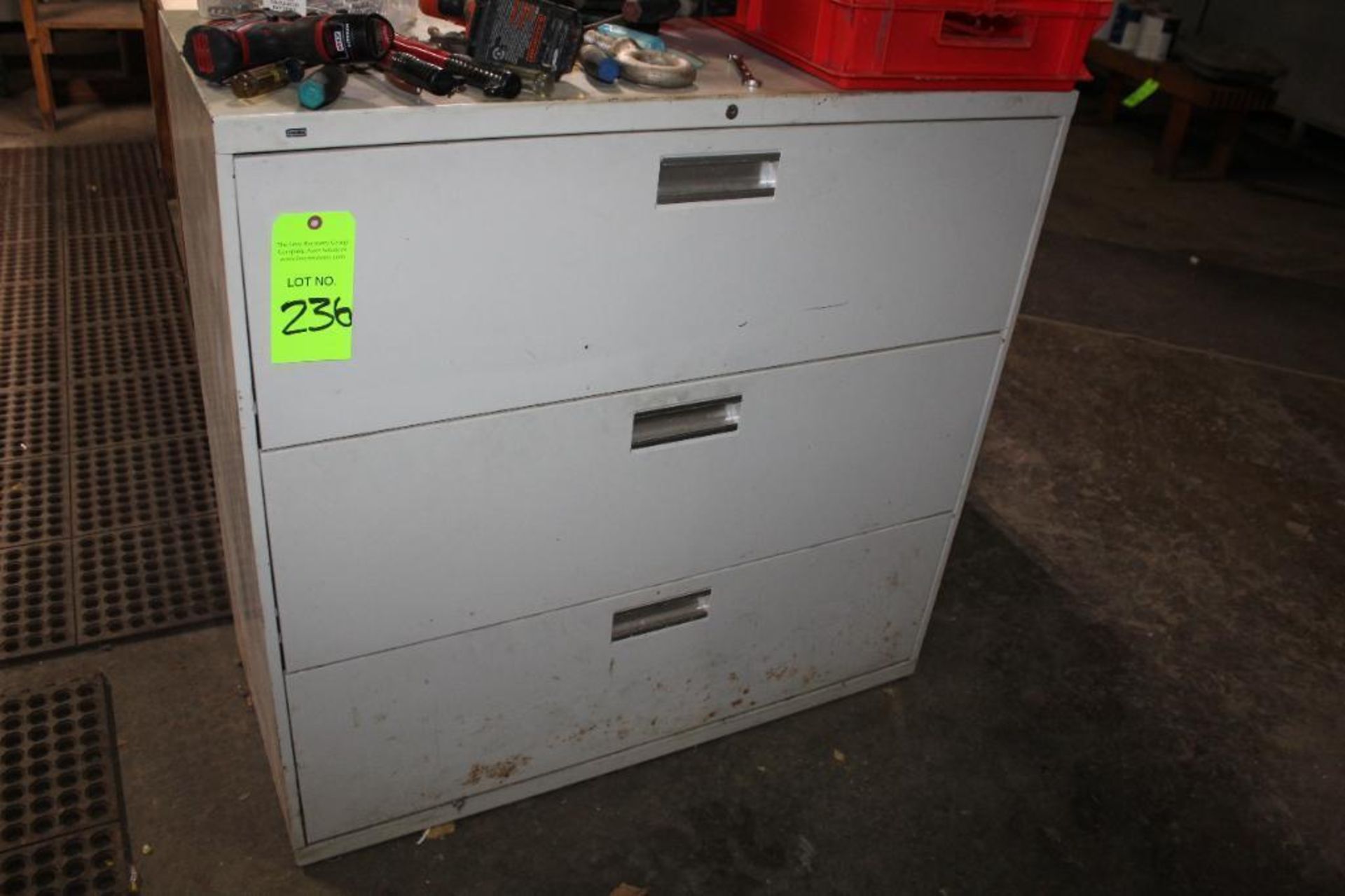 3 Drawer File Cabinet - Image 2 of 2