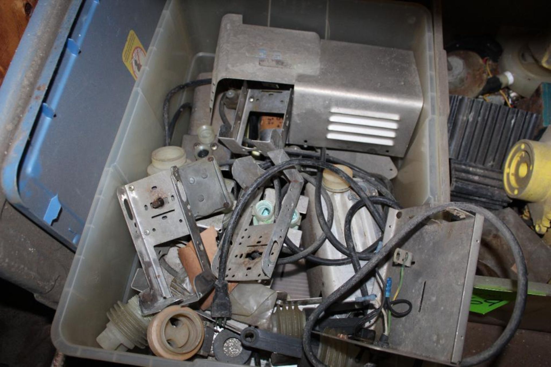 2 Bins of Assorted Pump Parts - Image 5 of 5