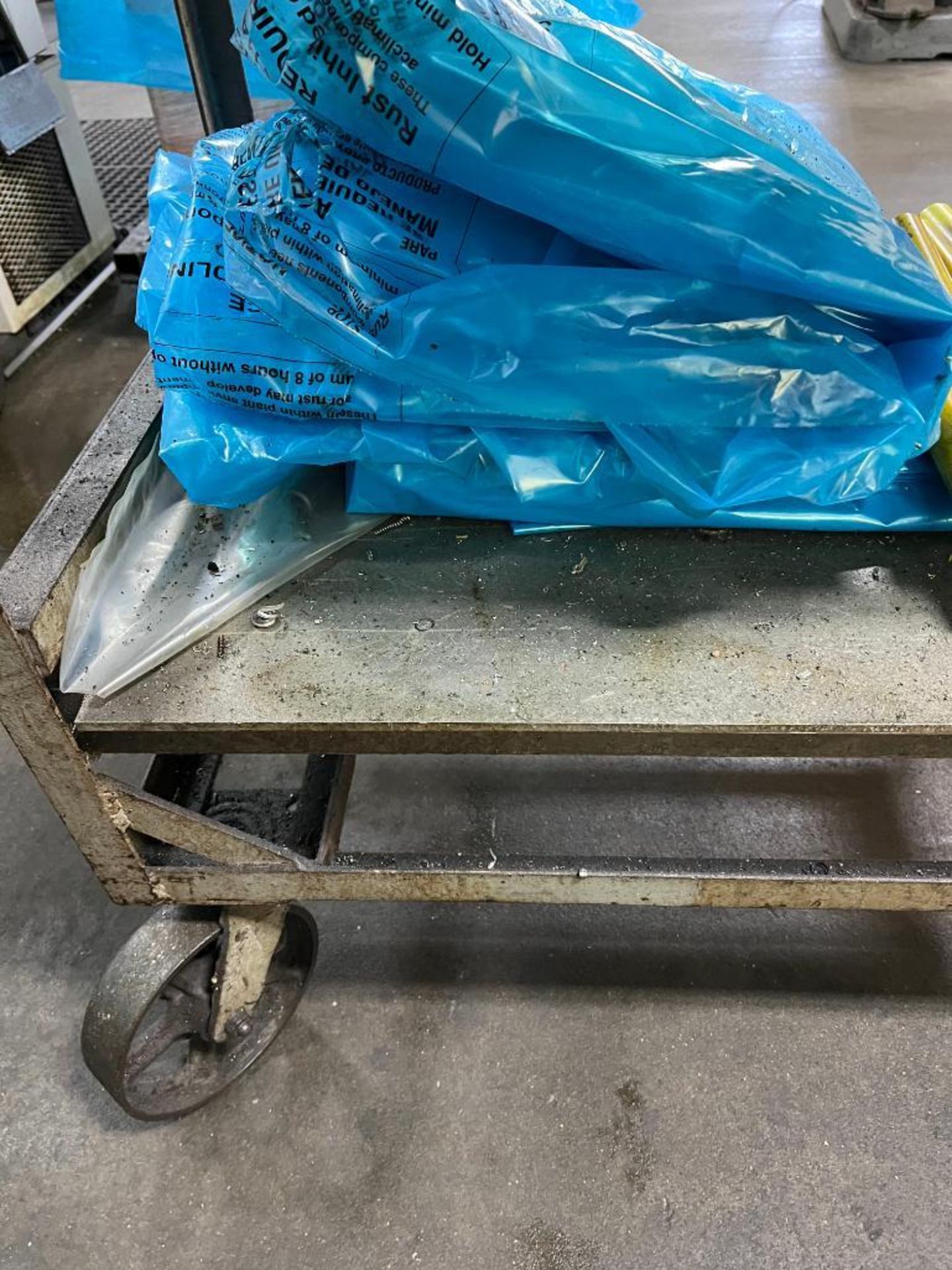 Steel Shop Cart - Includes All Contents - Image 7 of 8