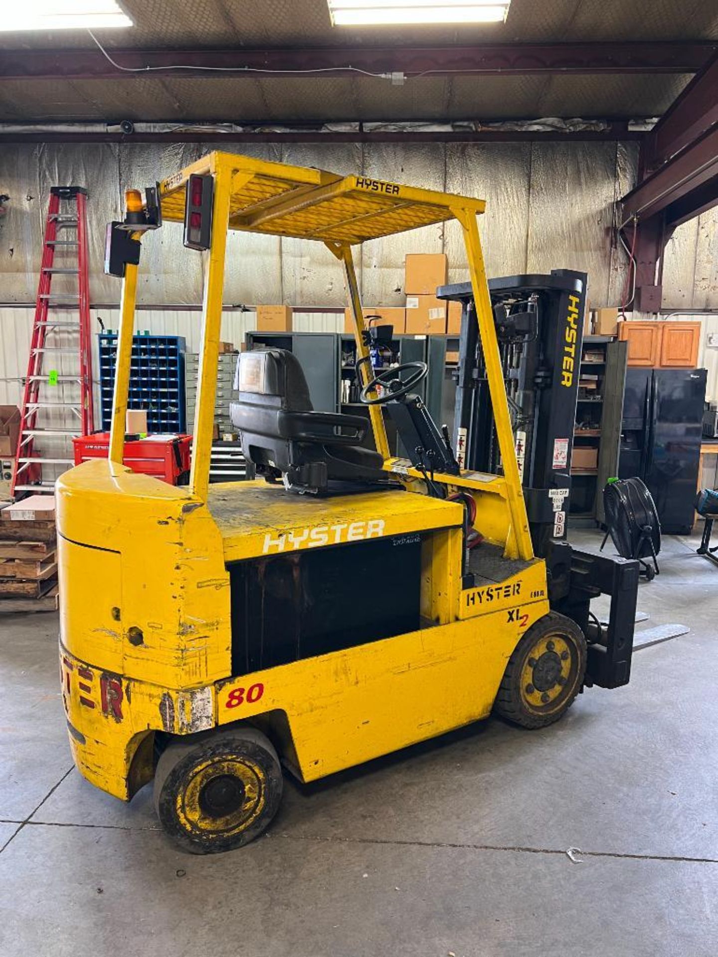 Hyster Model E80 XL Electric Lift Truck, 8,000 Lb Lifting Capacity - Image 2 of 9