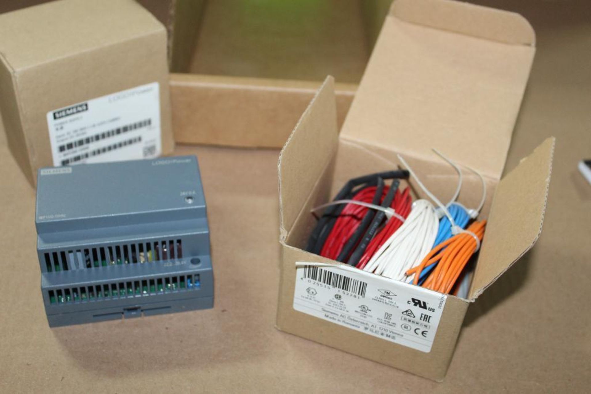Lot of (1) Siemens Power Supply and (1) Box of Wire