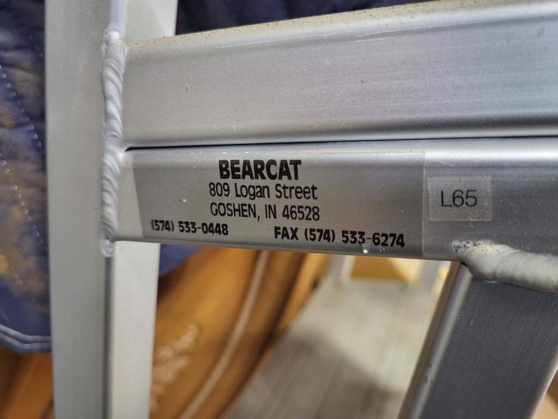 Bearcat L65 4-Step Aluminum Marine Ladder - Image 3 of 3