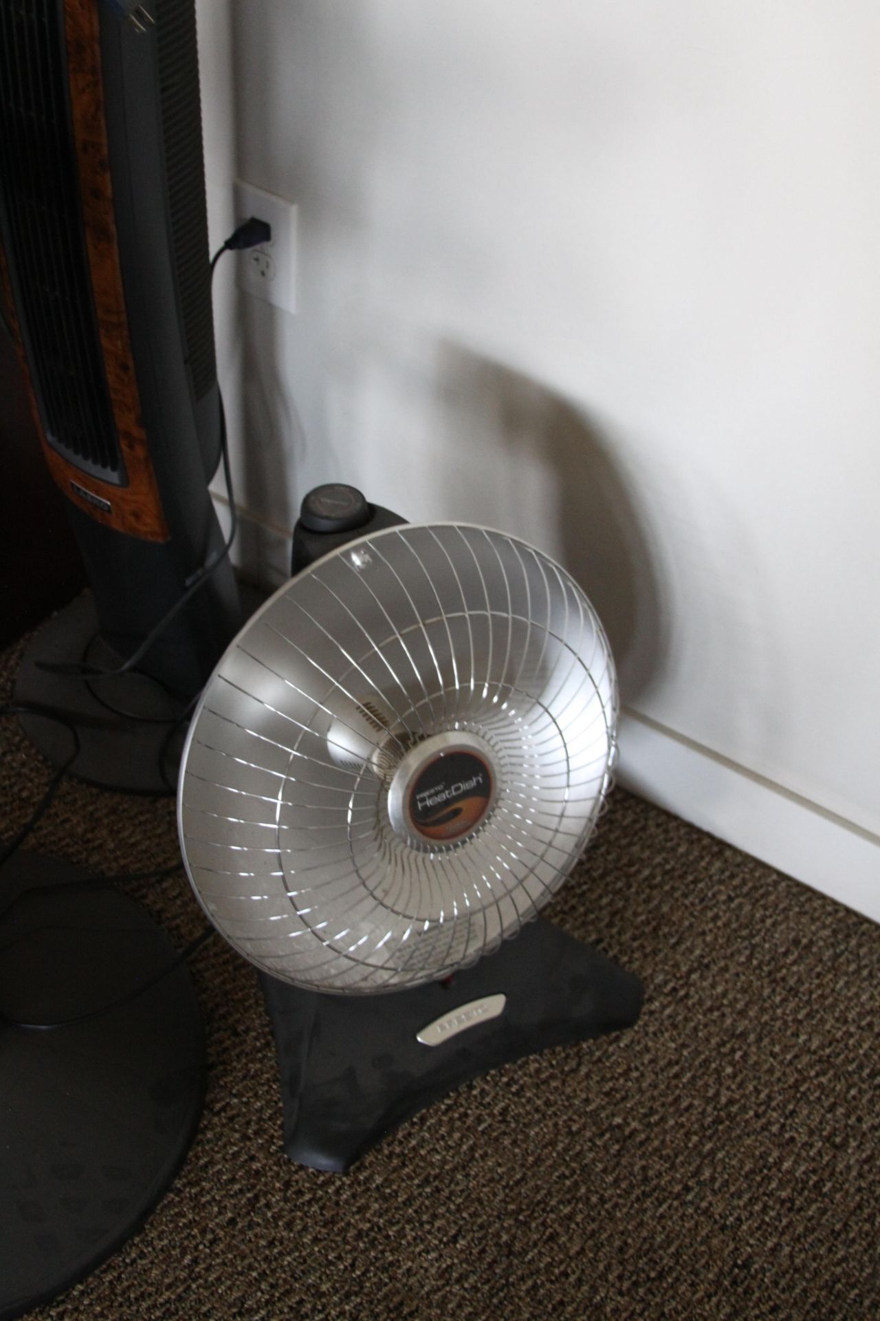 Fans and Heaters - Image 3 of 4