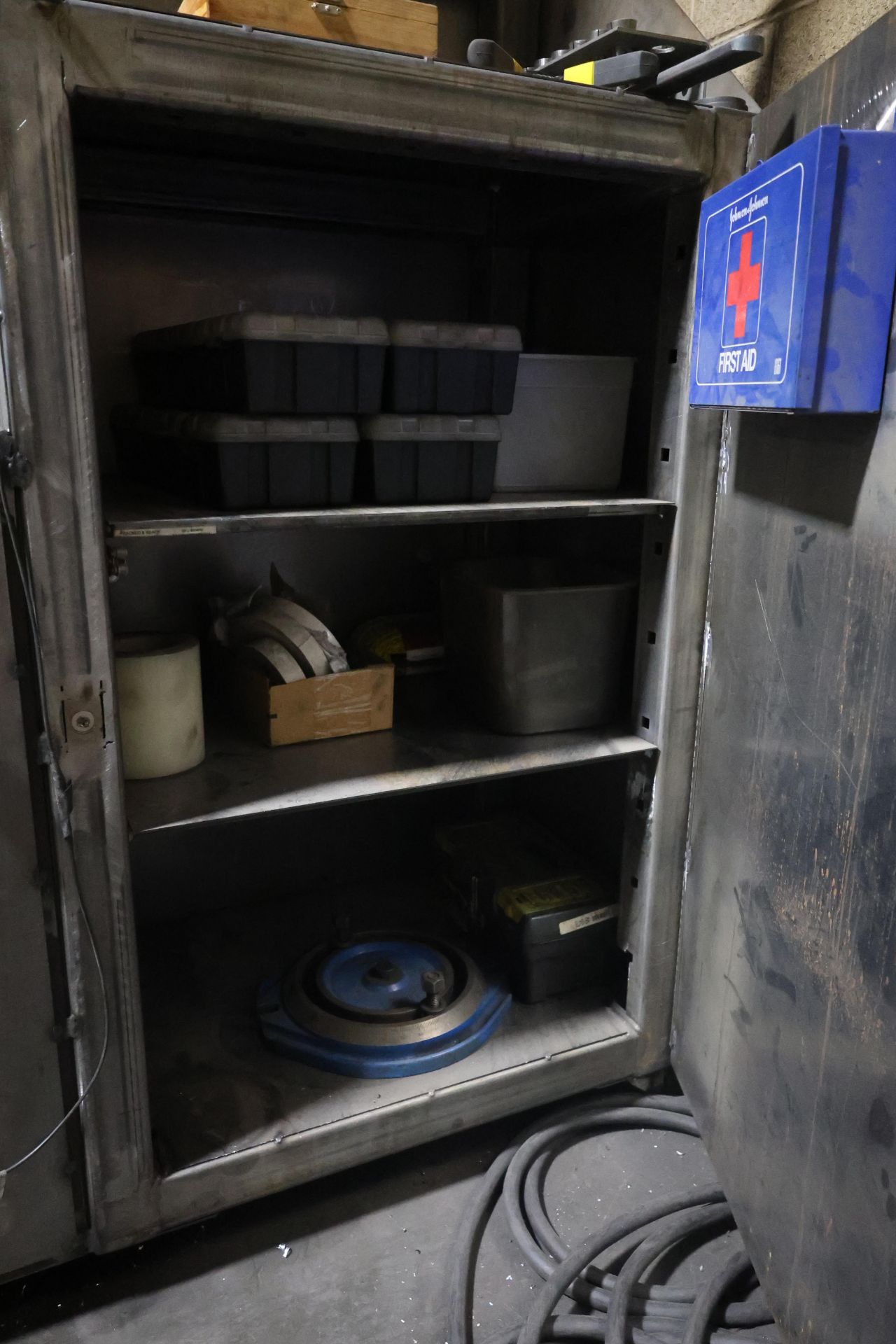 Tool Cabinet and Contents - Image 5 of 8