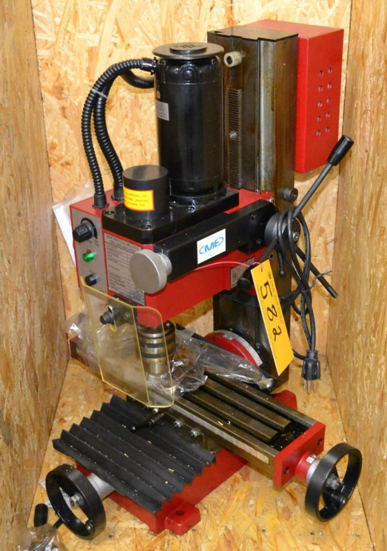 CMED 1/2-HP Type 95D-1 Variable Speed Bench-Top Mini Vertical Milling/Drilling Machine, 2,500-RPM Ma - Image 2 of 10