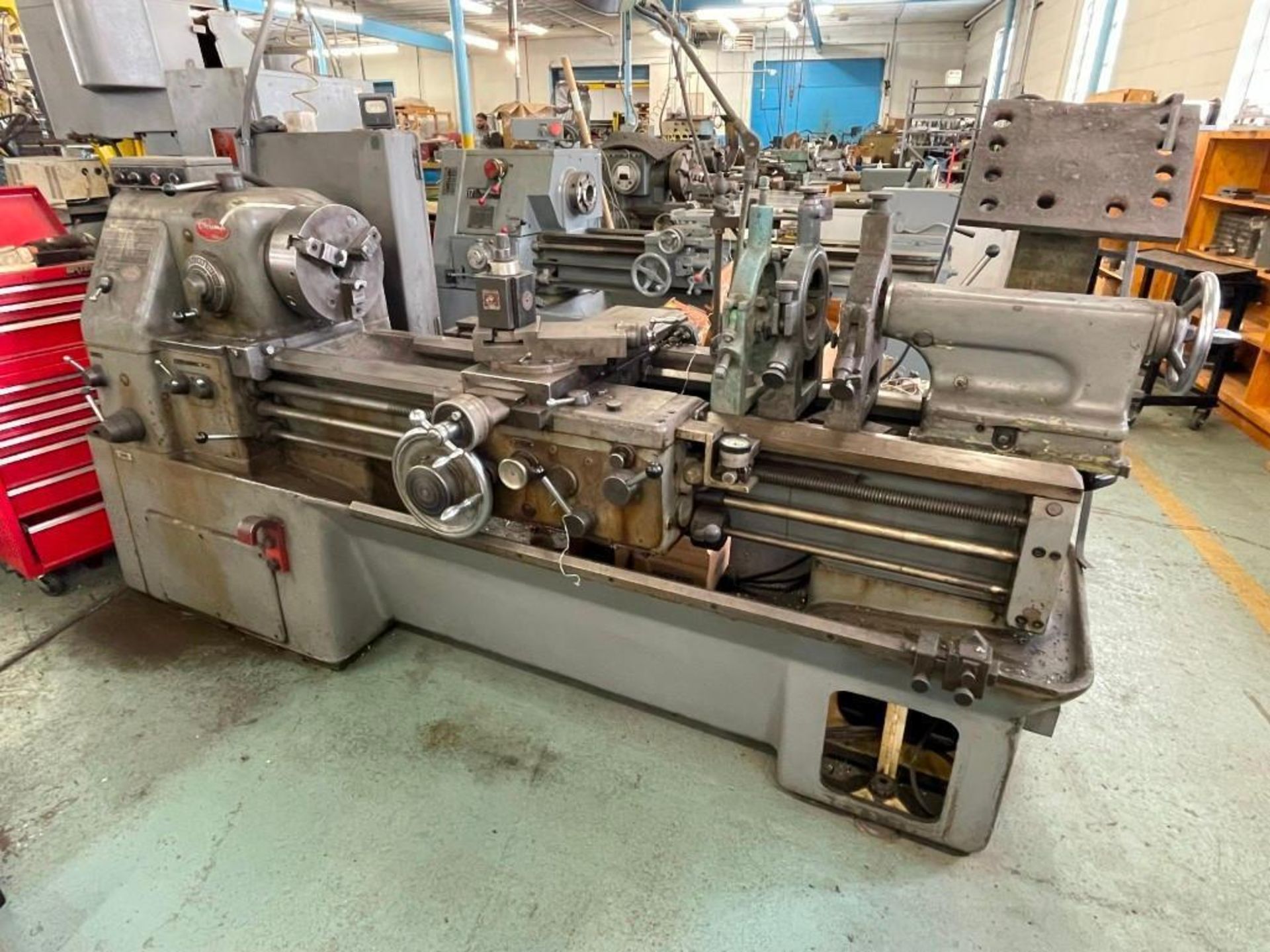 Okuma 18” x 58” Geared Head Engine Lathe Model LS - Image 4 of 7