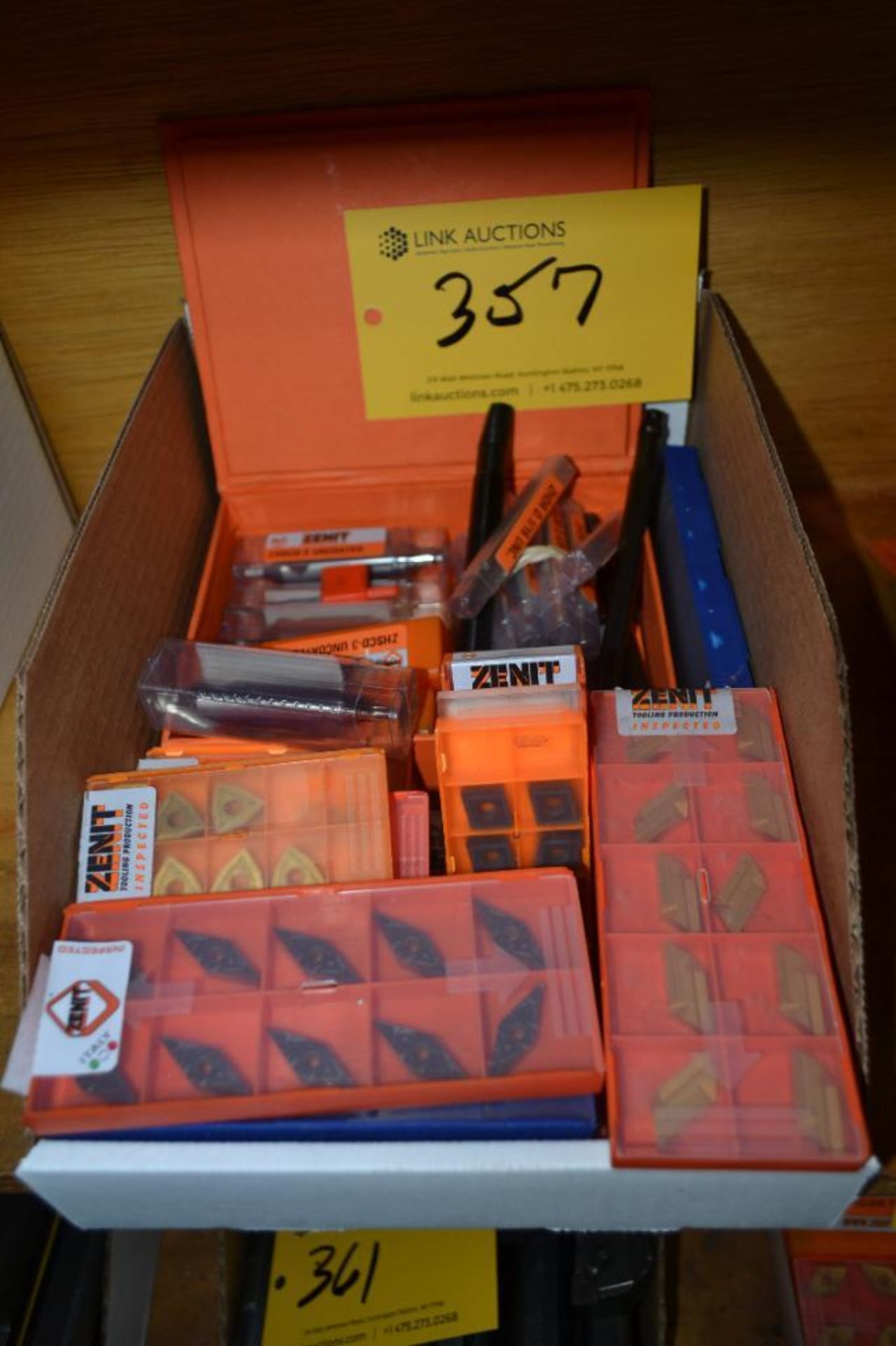 Lot New Zenit Carbide Inserts & Cutters in (1) Box