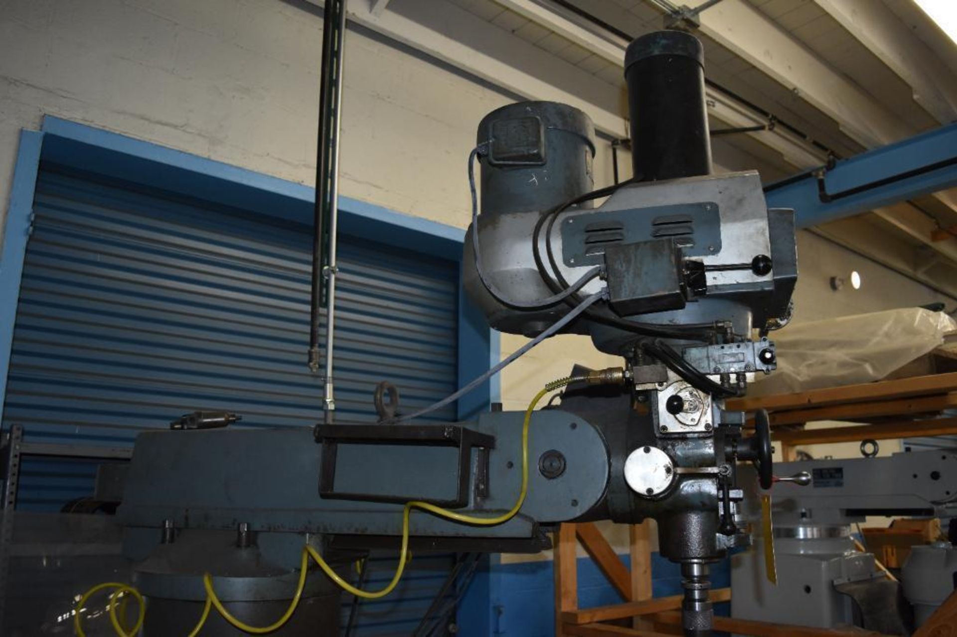 Well-Setting 3 HP Variable Speed Vertical Mill - Image 7 of 9