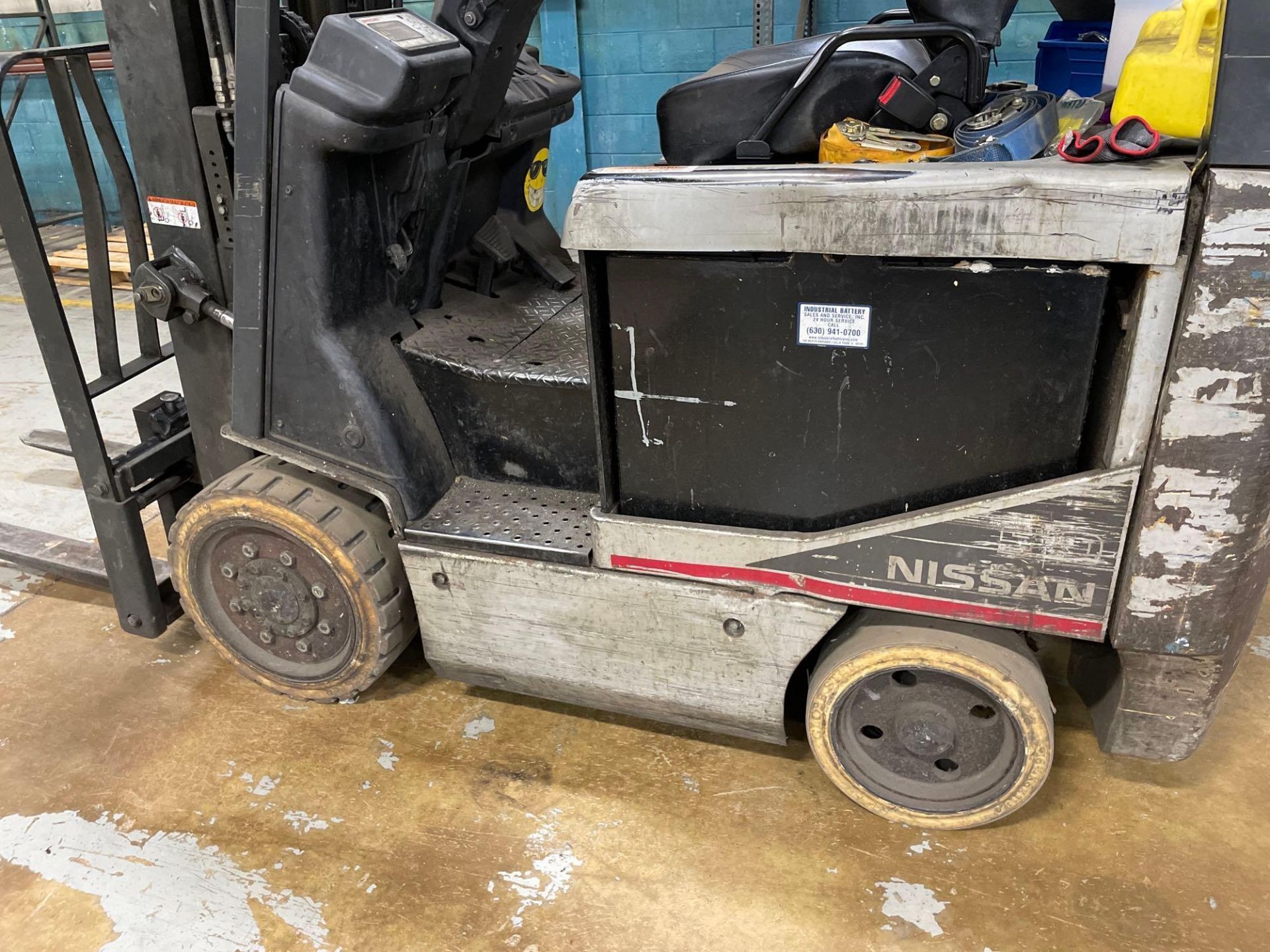Nissan 4,700-LBS. Model CP1B2L25E Electric 36-Volt Forklift Truck - Image 9 of 9