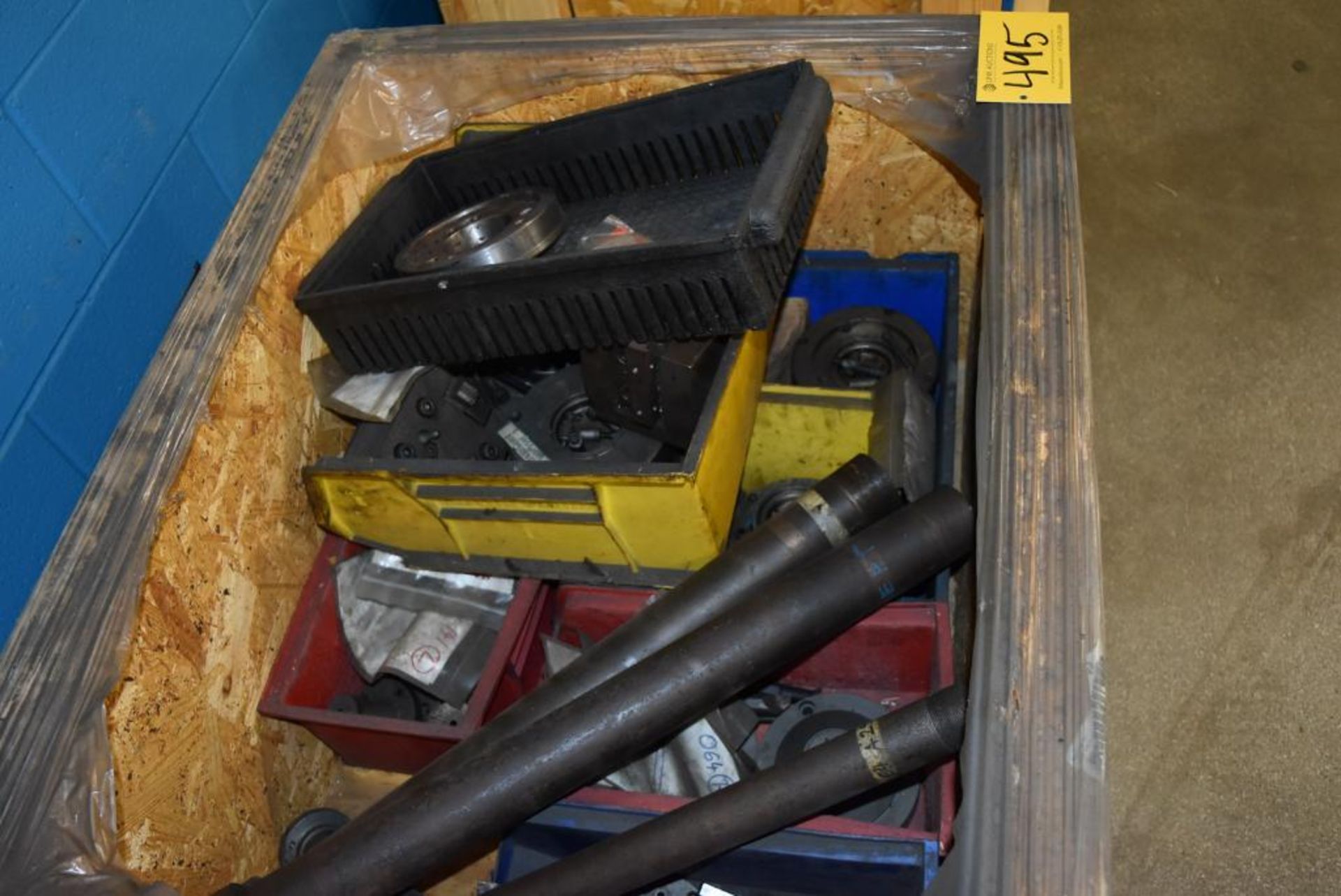 Lot Assorted Tooling in crate - Image 3 of 3