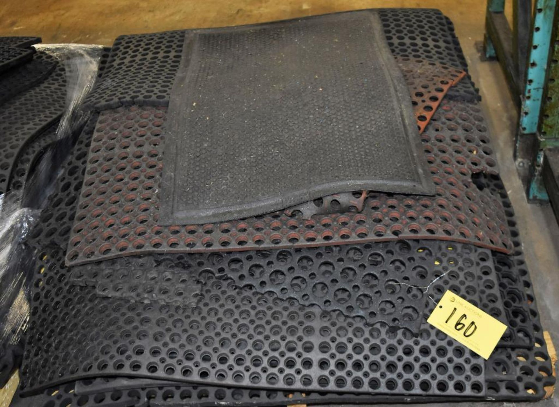 Lot Assorted Size Anti-Fatigue Mats