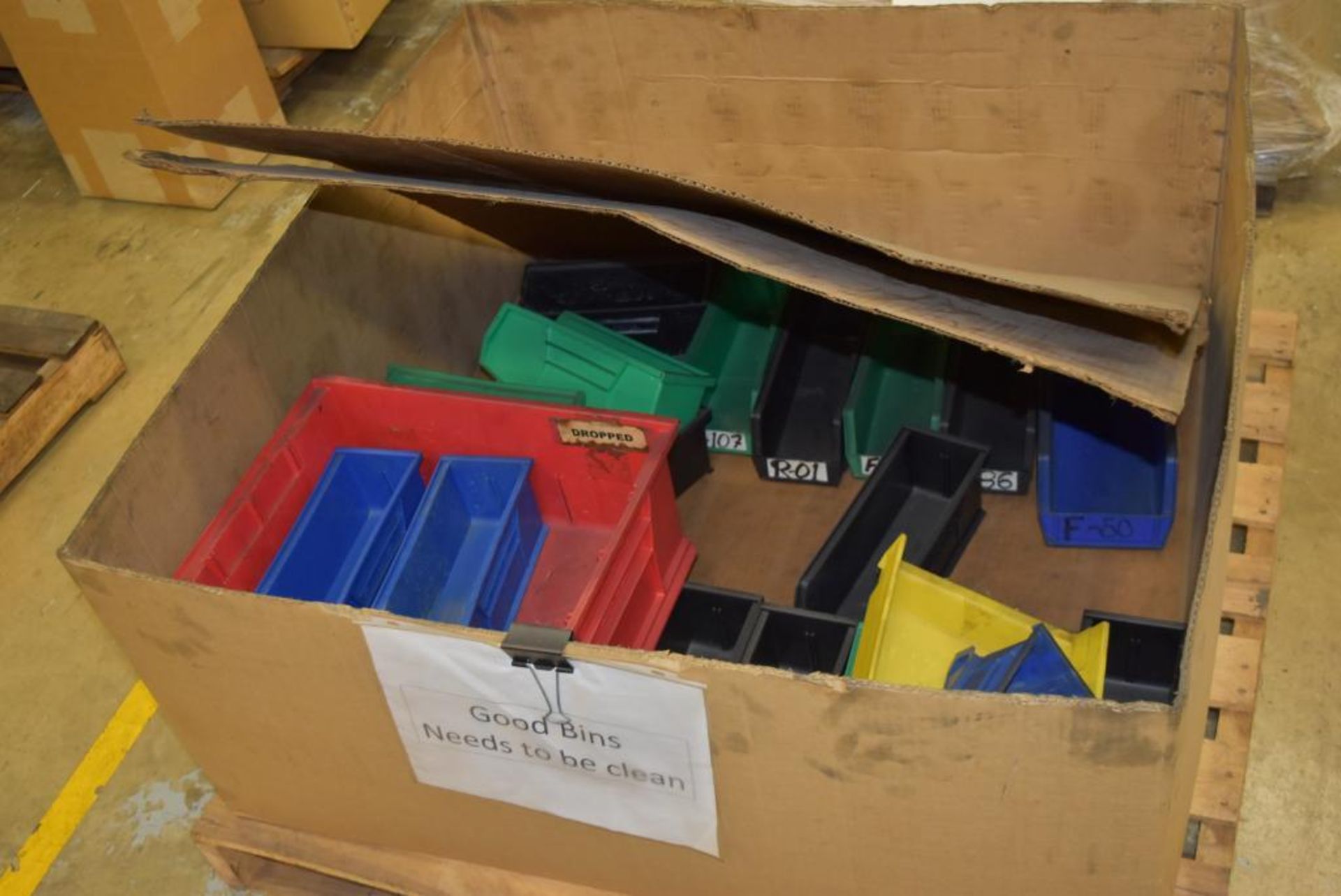 Lot Assorted Plastic Parts Storage Trays - Image 3 of 3