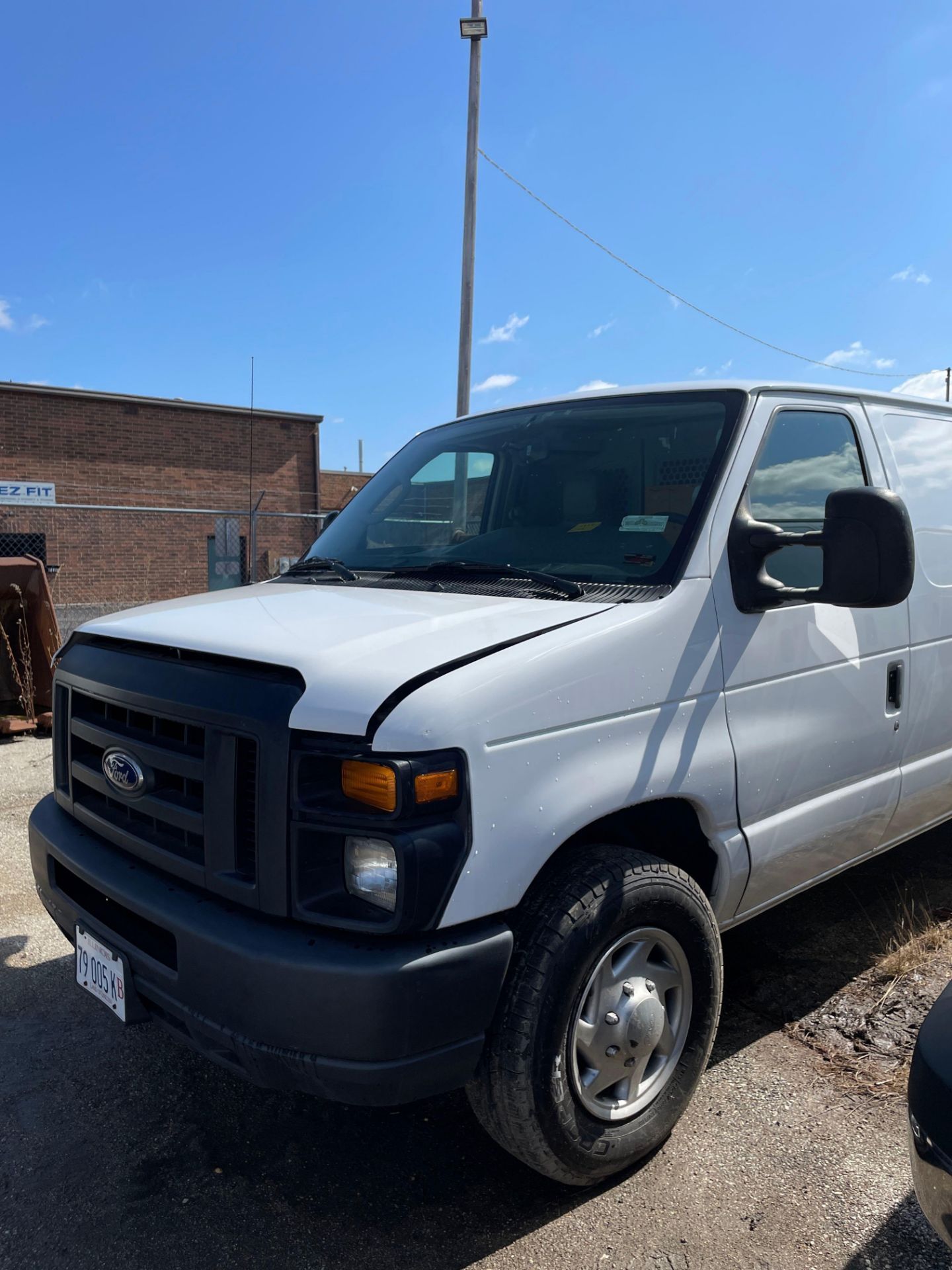 2014 FORD E-350 SUPER DUTY CARGO VAN - Image 2 of 37