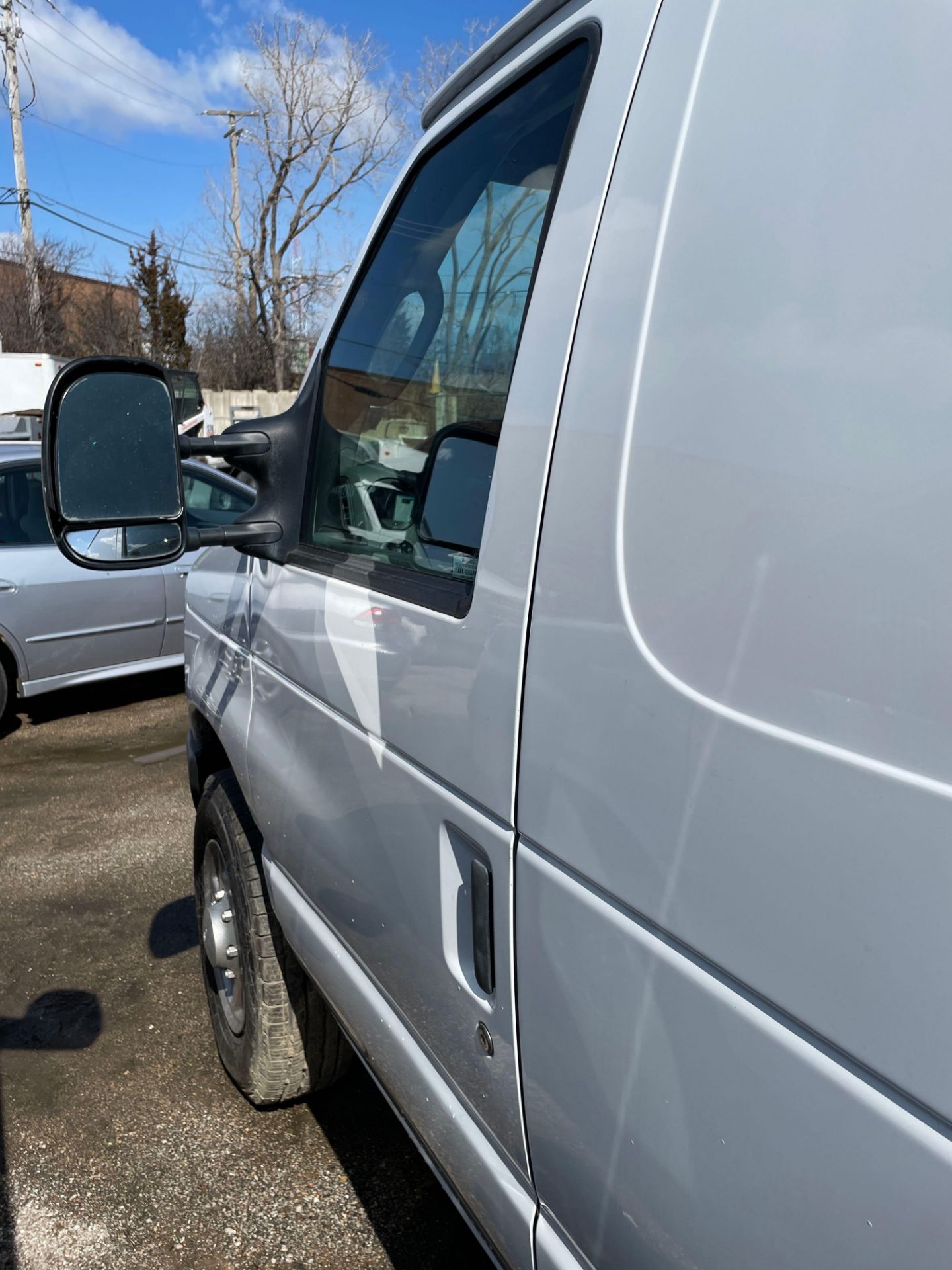 2014 FORD E-350 SUPER DUTY CARGO VAN - Image 3 of 37