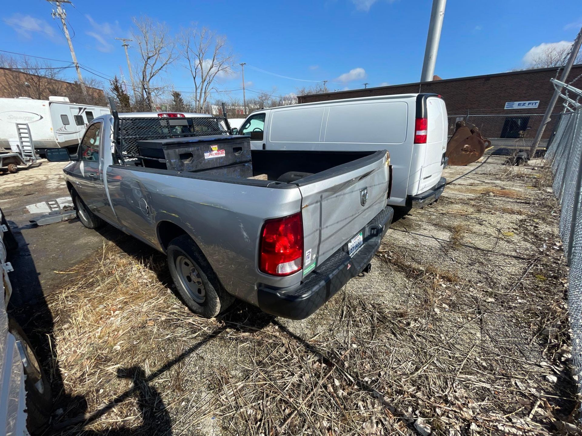 2016 DODGE RAM 1500 STANDARD CAB 4X2 PICKUP TRUCK - Image 2 of 39