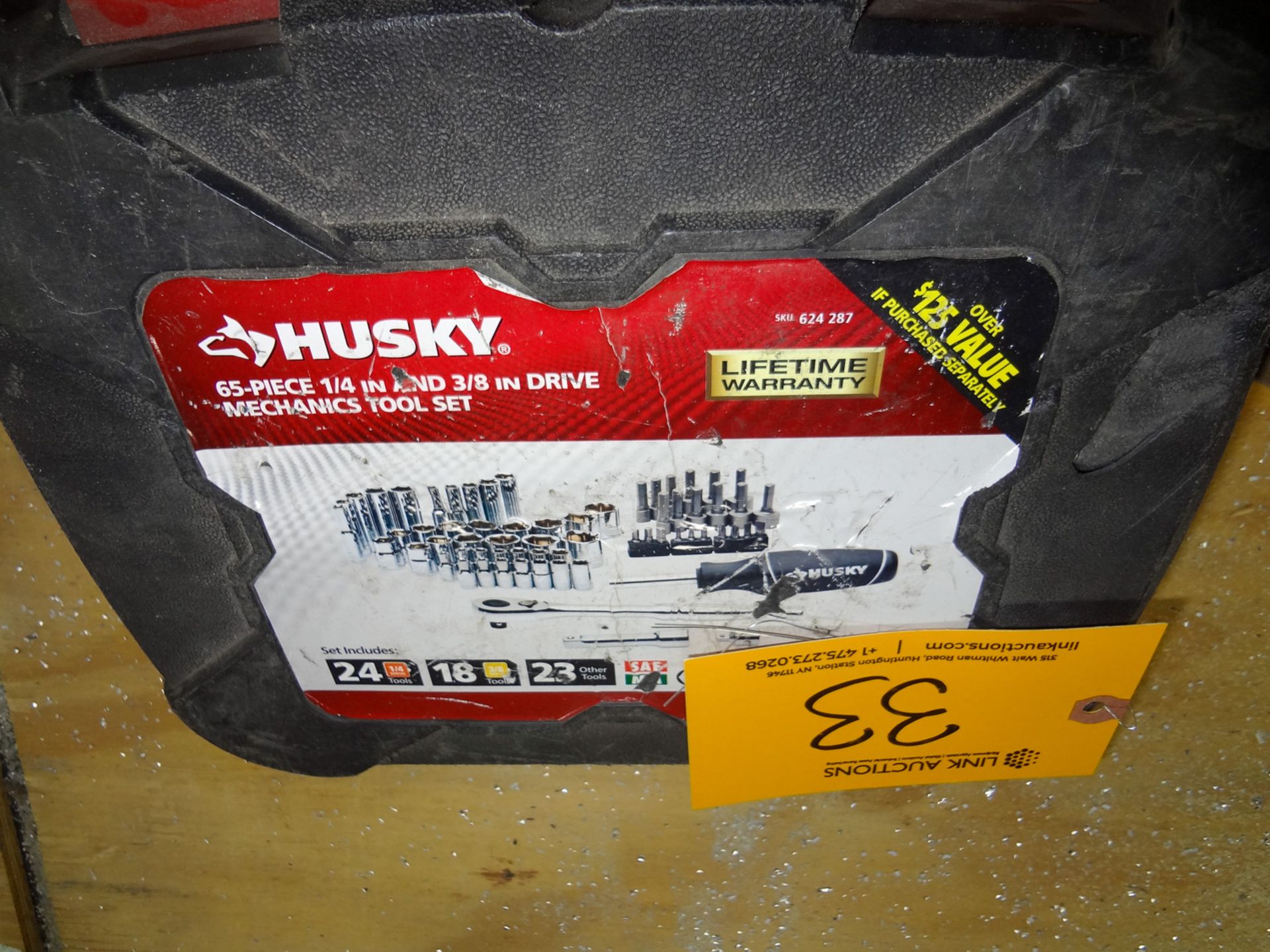 Husky 65 Piece 1/4" And 3/8" Socket Set