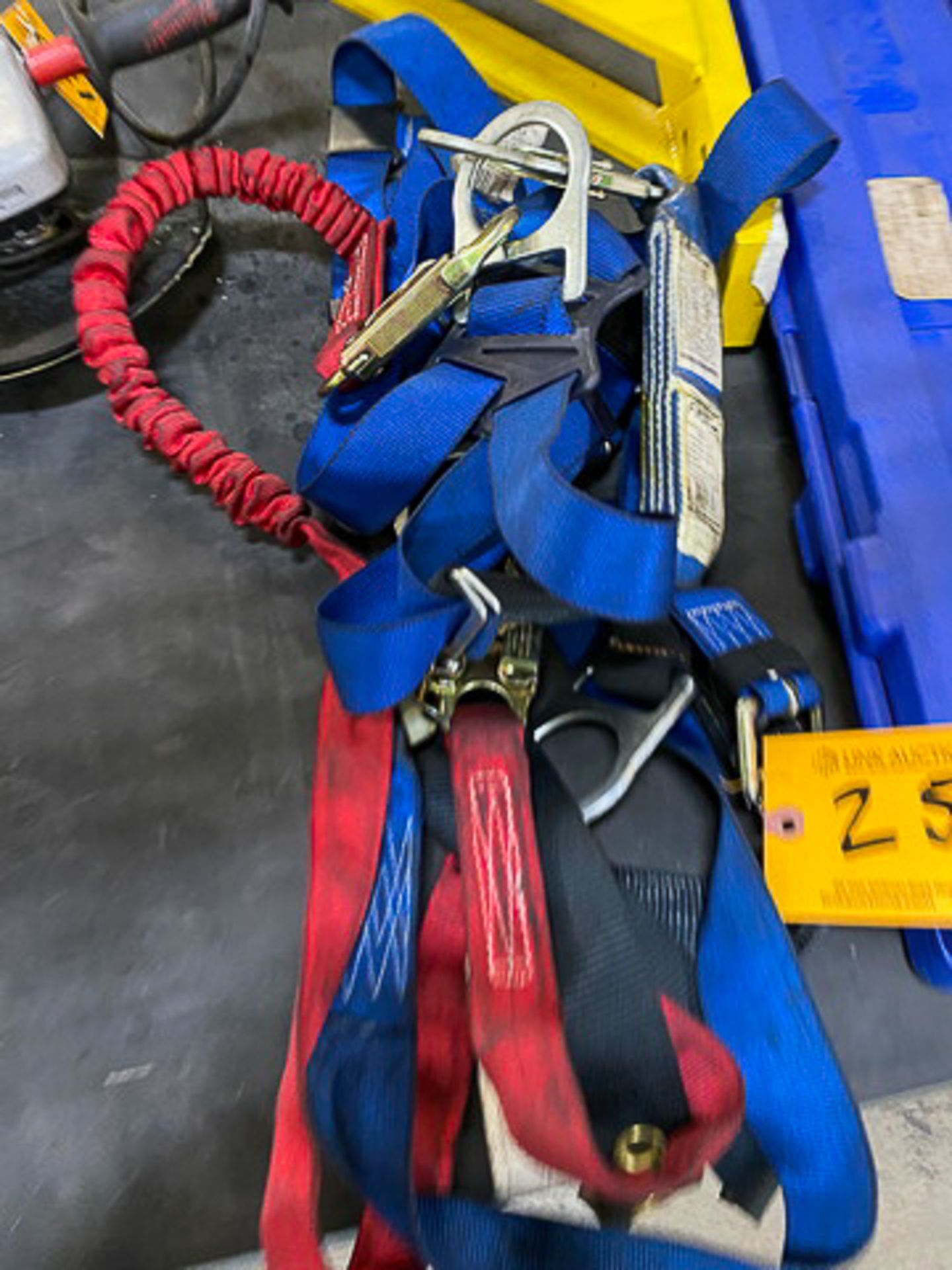 Protecta Fall Arrest Harness - Image 2 of 4