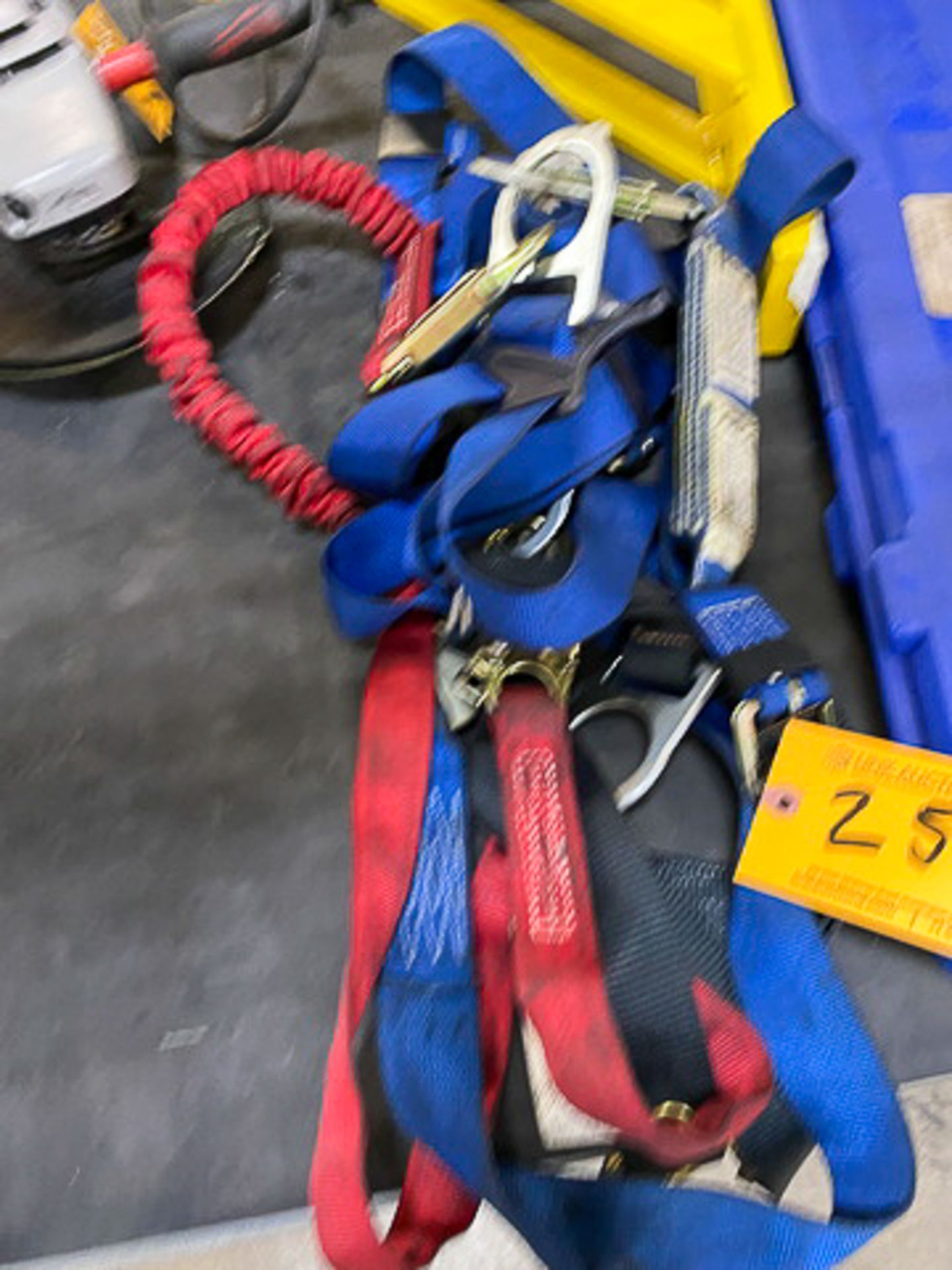 Protecta Fall Arrest Harness - Image 4 of 4