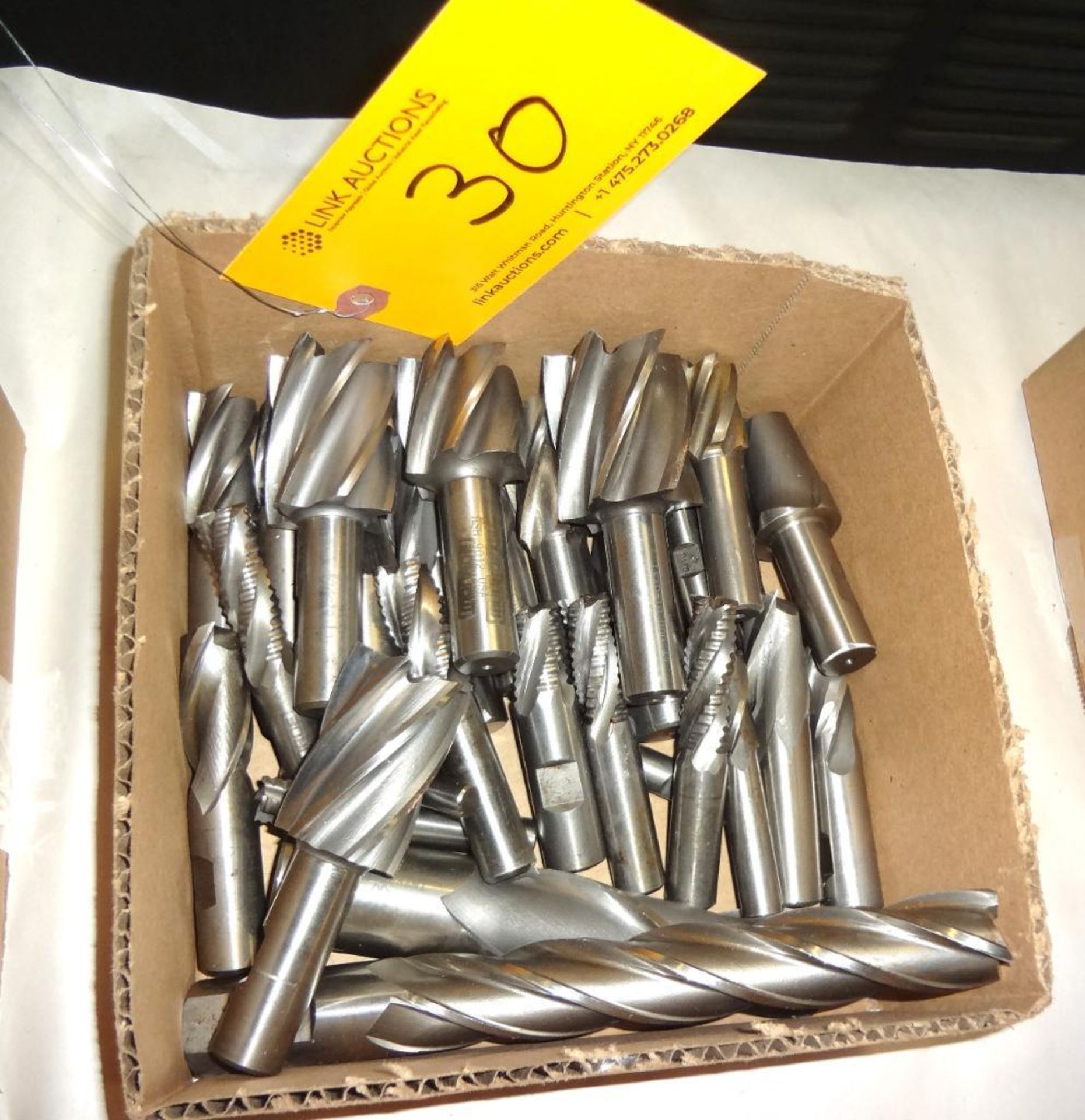 LOT OF ASSORTED SINGLE END MILLS