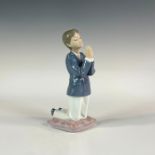 Communion Prayer, Boy 1006088 - Lladro Porcelain Figurine