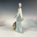 Gypsy Woman With Bear 1004919 - Lladro Porcelain Figurine