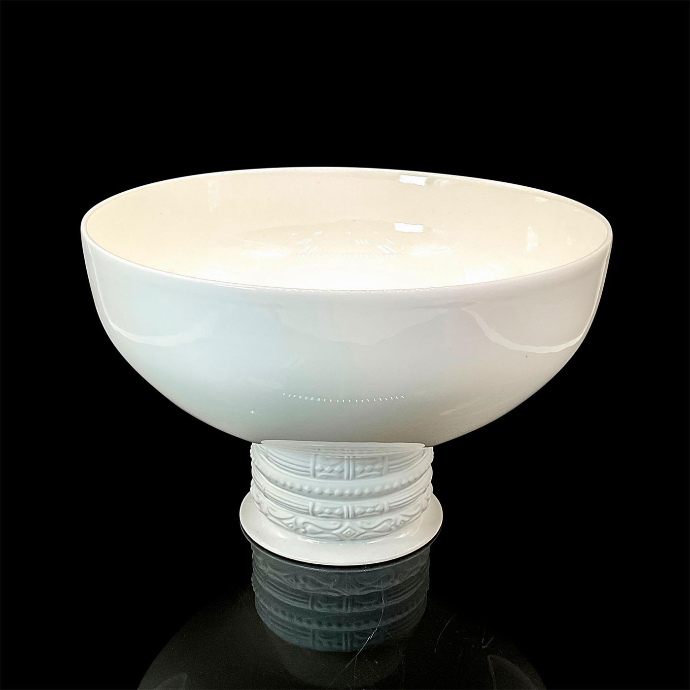 Katy Briscoe Large White Bone China Serving Bowl, Bangles - Image 3 of 4