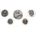 A SMALL CARD OF DIV 3 ASSORTED PICTORIAL PEWTER BUTTONS