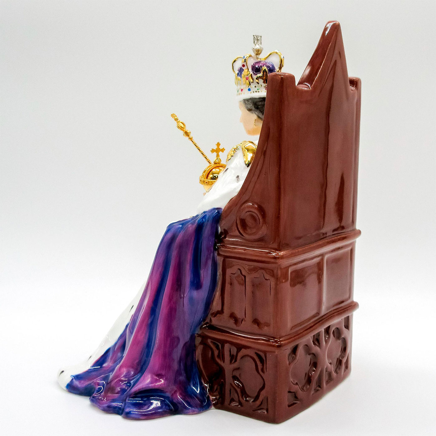 Queen Elizabeth II HN4476, Rare Colorway - Royal Doulton Figurine - Image 2 of 5