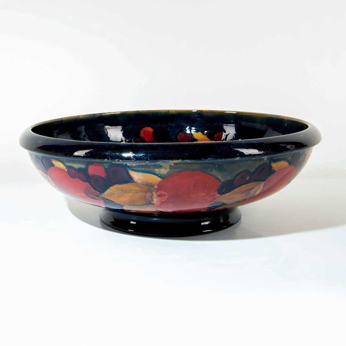 William Moorcroft Pottery Bowl, Pomegranate - Image 3 of 6