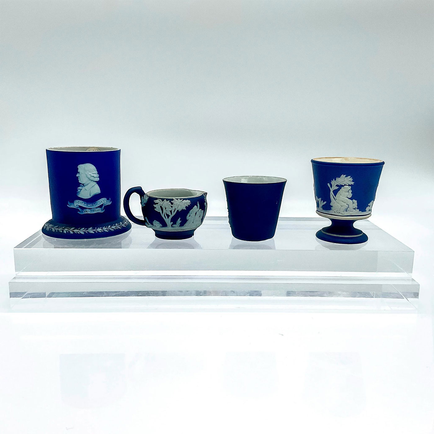 4pc Wedgwood Jasperware Dip Mini Vases + Creamer - Image 2 of 5