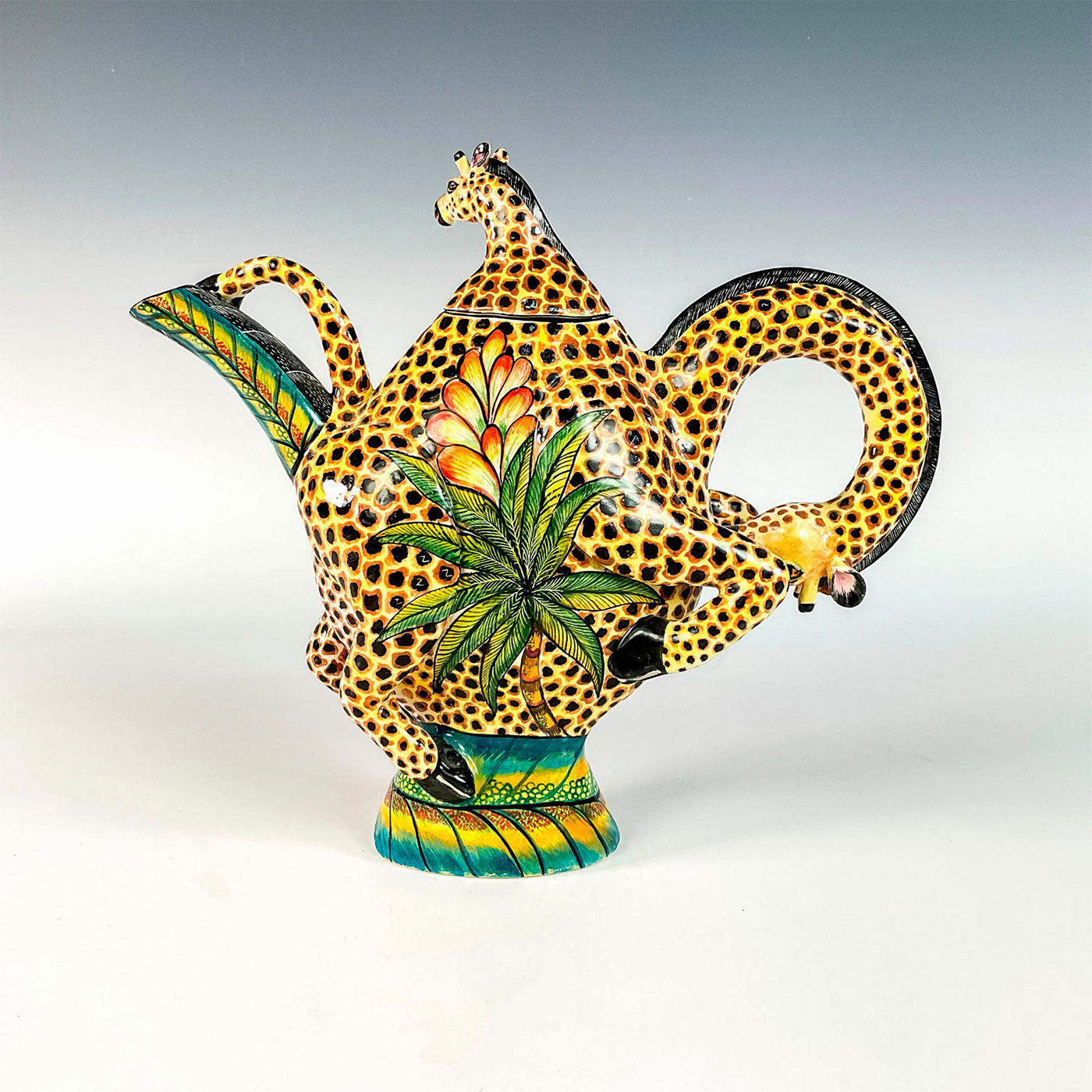 Ardmore Studios Footed Teapot with Lid, Giraffe - Image 3 of 6