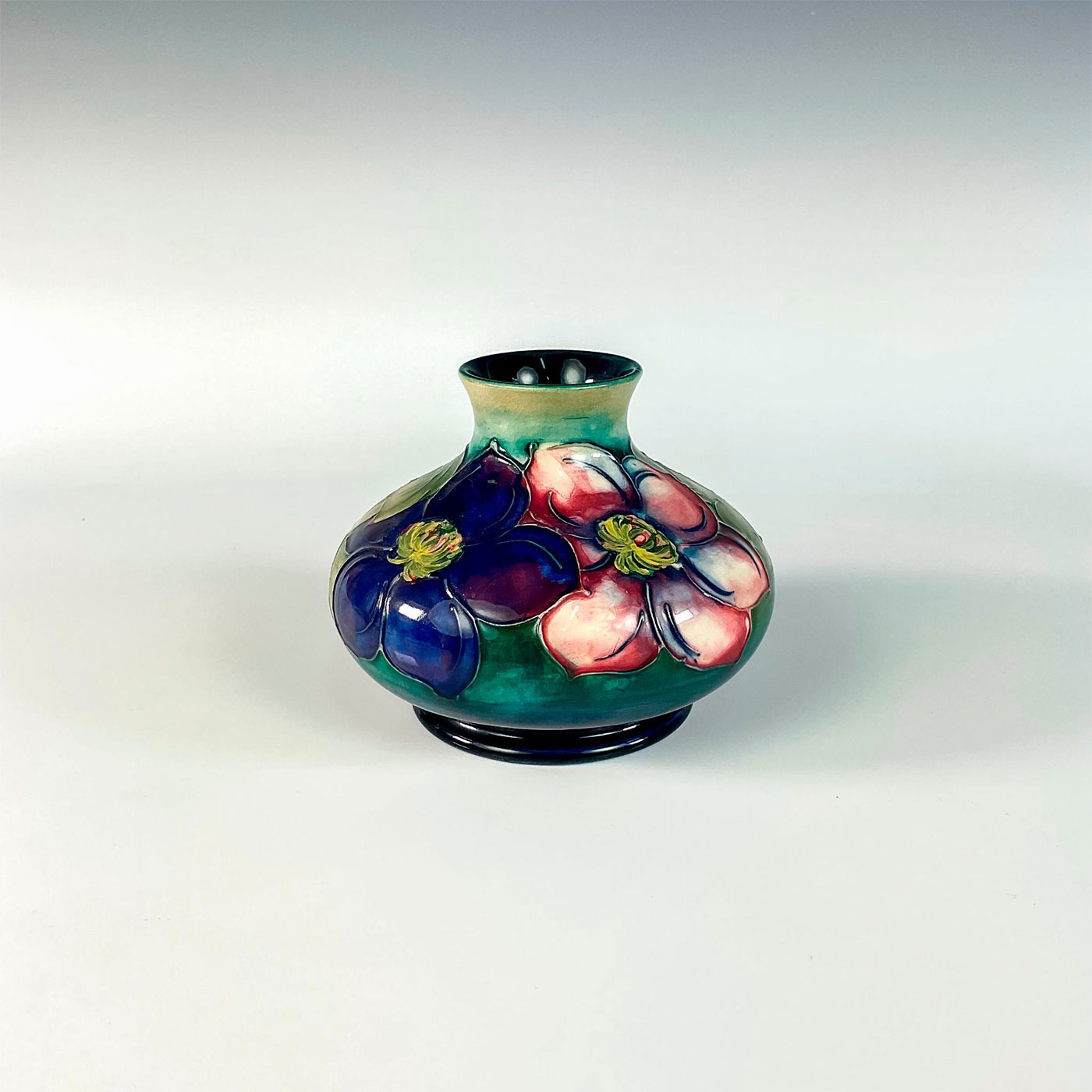 Moorcroft Pottery Squat Vase, Anemone - Image 2 of 4