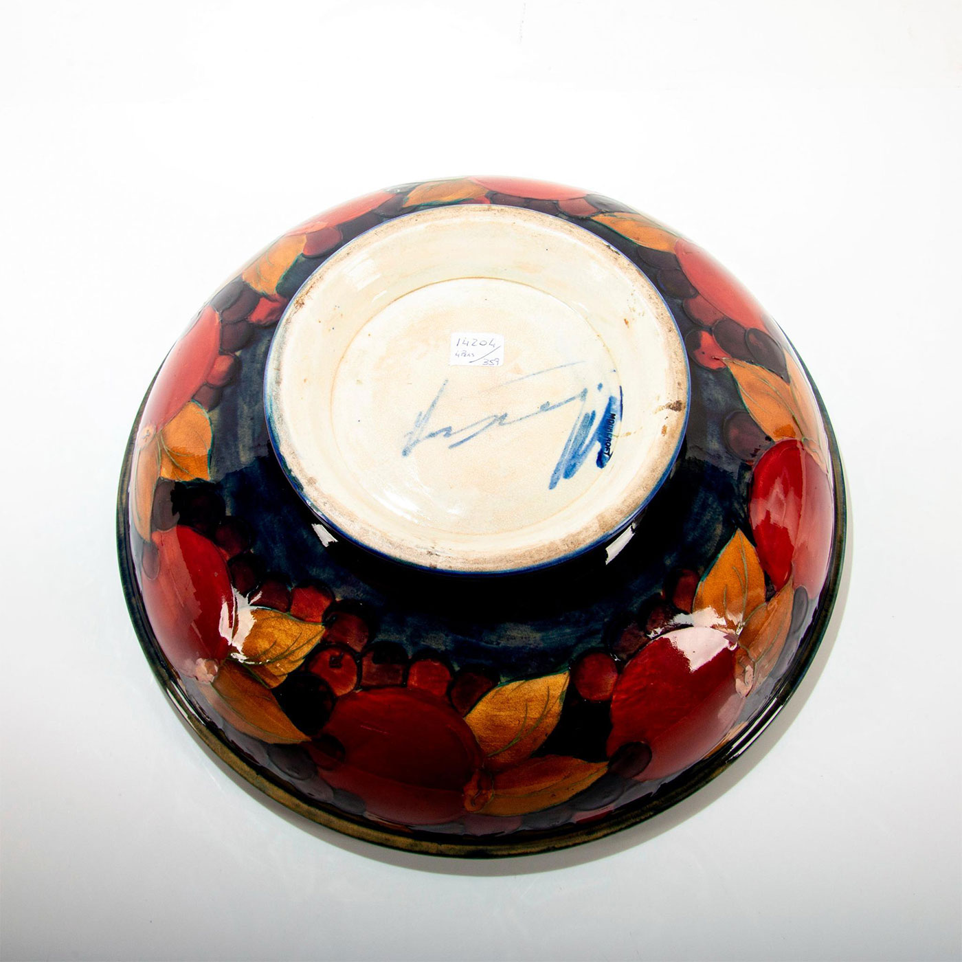 William Moorcroft Pottery Bowl, Pomegranate - Image 5 of 6