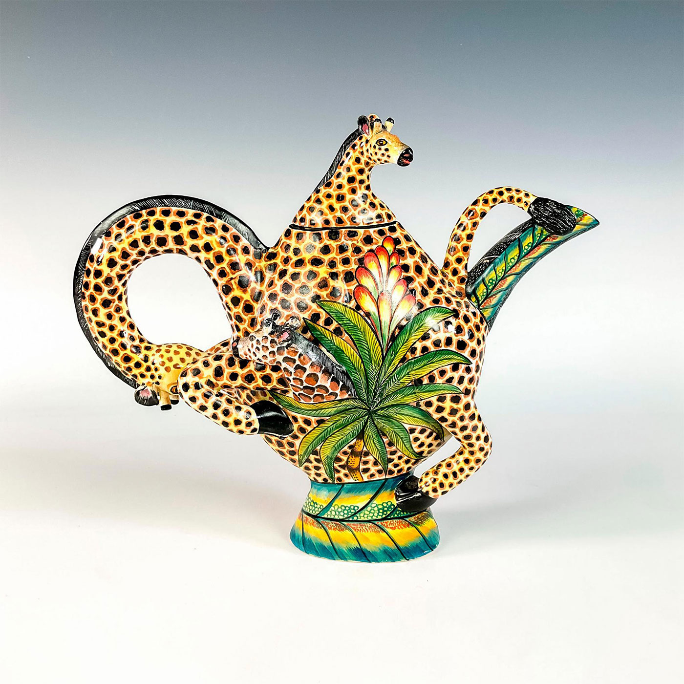 Ardmore Studios Footed Teapot with Lid, Giraffe - Image 6 of 6