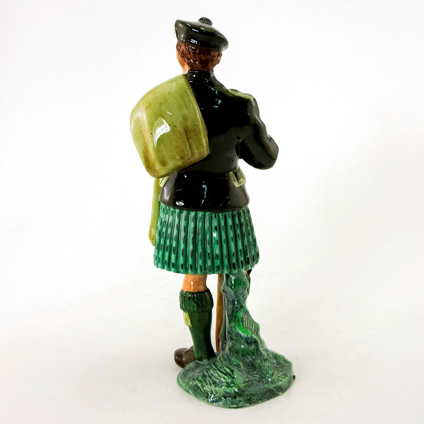 Laird HN2361 - Royal Doulton Figurine - Image 2 of 3