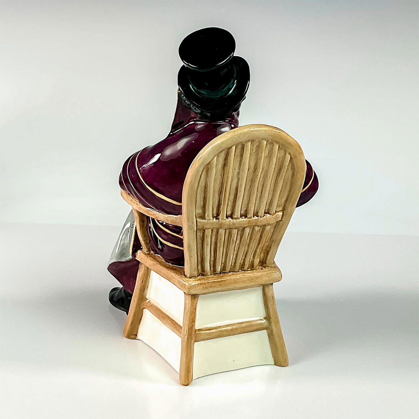 The Coachman - HN2282 - Royal Doulton Figurine - Image 2 of 3
