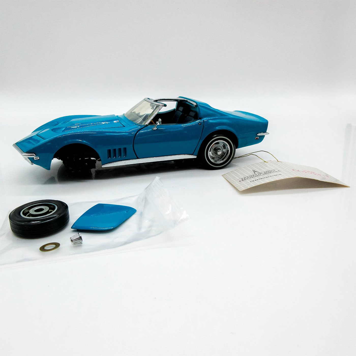 Franklin Mint 1968 Chevrolet Corvette Model Car - Image 2 of 4
