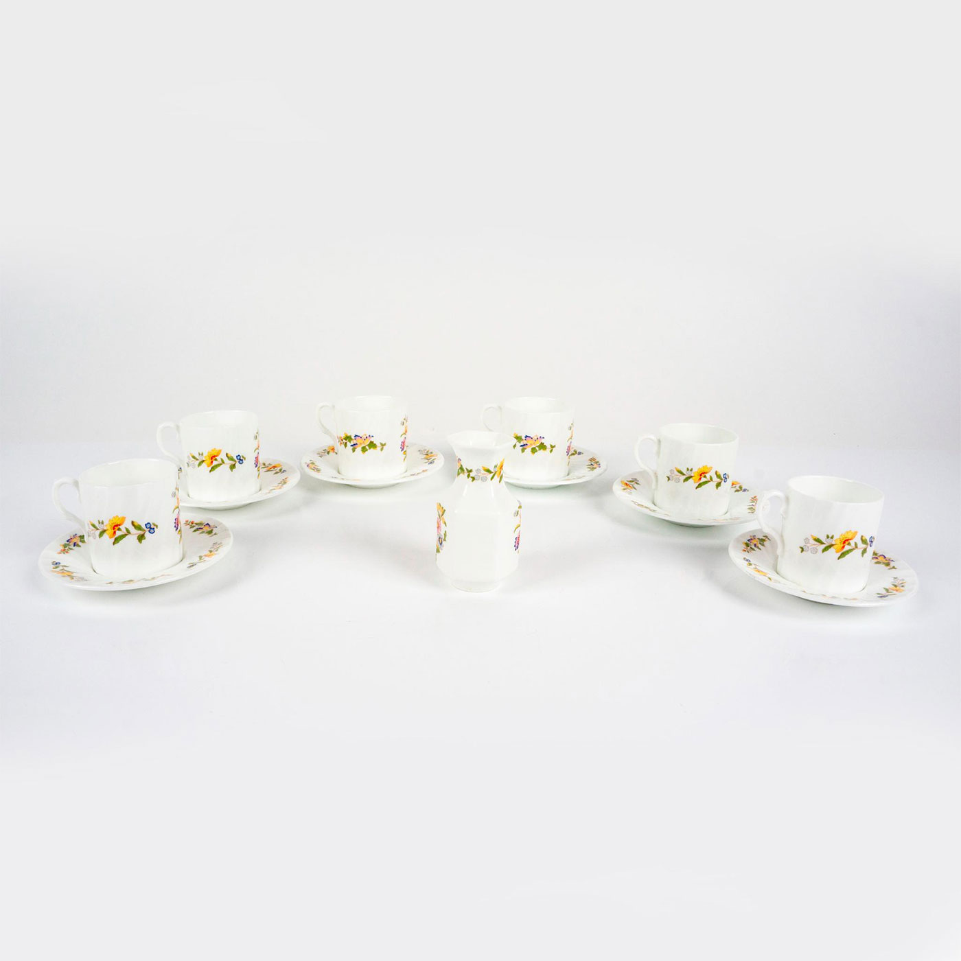 13pc Aynsley Bone China Demitasse Cups with Saucers + Vase - Image 2 of 3