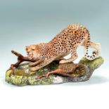 Royal Doulton Figurine, Cheetah on Rock 2725