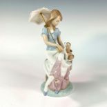 Picture Perfect 1007612 - Lladro Porcelain Figurine