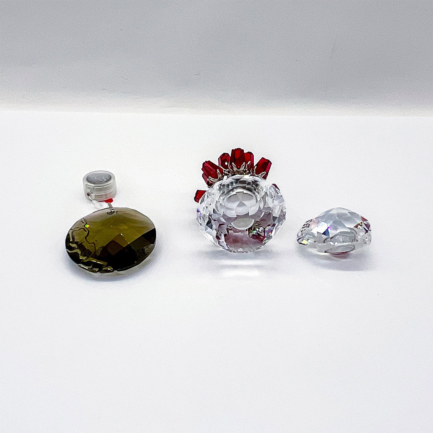 3pc Swarovski Crystal Ornament, Suncatcher and Mini Bouquet - Image 3 of 6